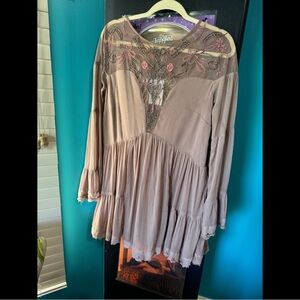 Free People Mauve Embroidered Blouse